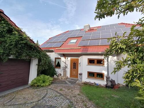 Foto - Einfamilienhaus zum Kaufen in Bucha