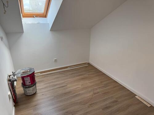 Foto - 2 Zimmer DG Wohnung 75qm - 790,00 EUR Kaltmiete,