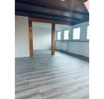 3-Zi.-Wohnung ohne Dachgefühl-Kernsaniert mit EBK&Stellplatz - Freiberg am Neckar