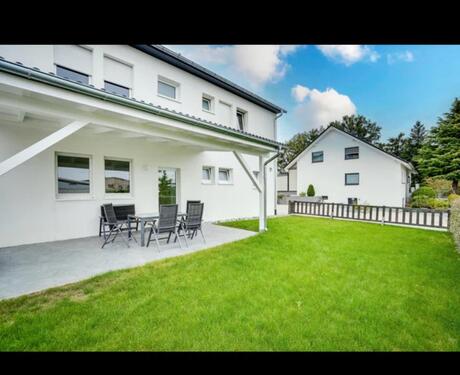 Foto - Wohnung zu vermieten - 1.800,00&nbsp;EUR Kaltmiete, ca.&nbsp; 125,00&nbsp;m&sup2;