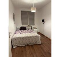 Ich bitte ein Zimmer - 650,00&nbsp;EUR Kaltmiete, ca.&nbsp; 15,00&nbsp;m&sup2; in Berlin (PLZ: 10997) Friedrichshain-Kreuzberg