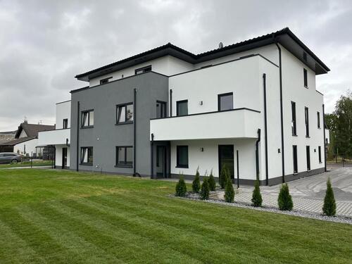 Foto - 3-Zimmer Wohnung - 1.230,00&nbsp;EUR Kaltmiete, ca.&nbsp; 80,00&nbsp;m&sup2;