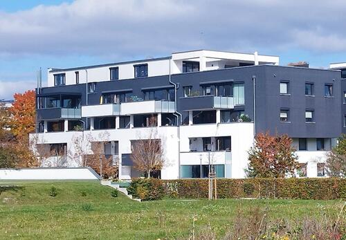 Foto - Wohnen im Park - 4,5-Zimmer-Wg mit Balkon und Einbauküche in VS