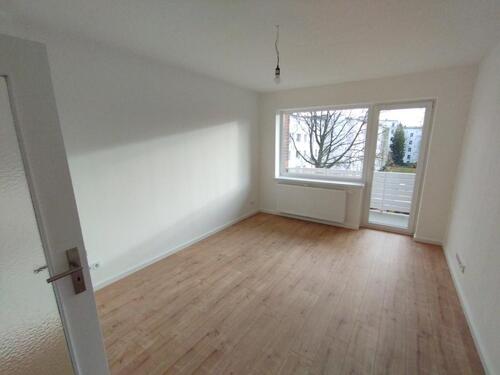 Foto - 1 Zimmer Wohnung mit Balkon Hamburg Barmbek-Süd Saniert ab Sofort