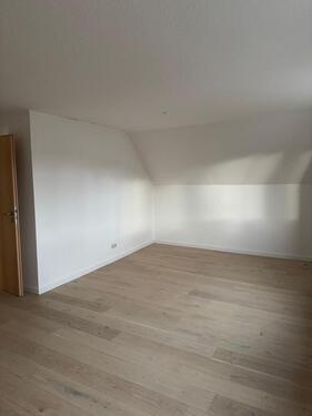 Foto - 4 Zimmer Dachgeschoßwohnung zur Miete in Niederwörresbach