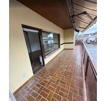 renovierte 4 Zimmer Wohnung in Ehringshausen