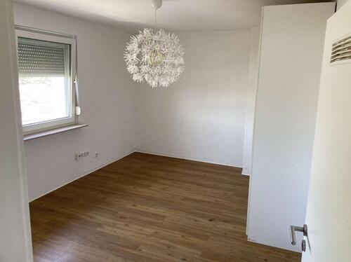 Foto - Singlewohnung mit Einbauküche zu vermieten