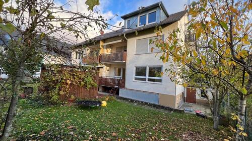 Foto - Charmante, sonnige 3-Zimmer-Wohnung mit Garage, Garten, Pergola