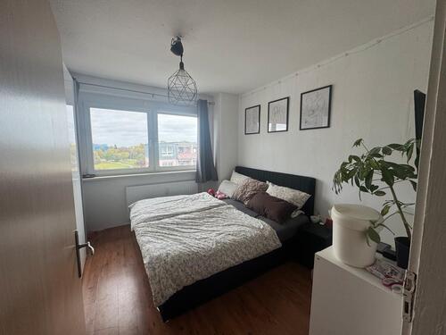 Foto - Nachmieter 4 Zimmer Wohnung - 450,00 EUR Kaltmiete,