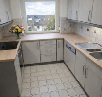 Renovierte 3-Zimmer-Wohnung mit Einbauküche in Stuttgart-Bad Cann