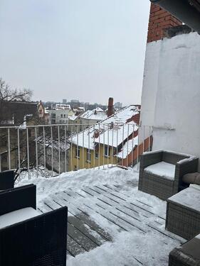 Foto - Zum 01.04. Helle 4-Zimmer-Maisonette-Wohnung (95 m²) + gr. Balkon