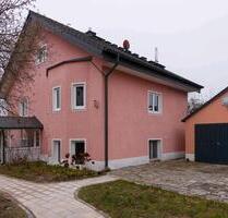 Freistehendes, saniertes Einfamilienhaus mit großer Garage - Ernsgaden