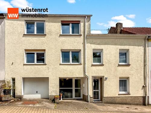 Foto - Einfamilienhaus in Gerlfangen – 127 m² Wohnfläche, Garage & 313 m² Grundstück, Baujahr 1970