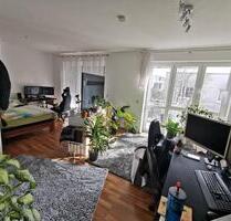 1-Zimmer-Wohnung mit EBK, Balkon und TG-Stellplatz in Wiesbaden