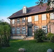 Großzügige 6-Zimmer-Wohnung mit Galerie, Balkon und Fachwerk - Cremlingen