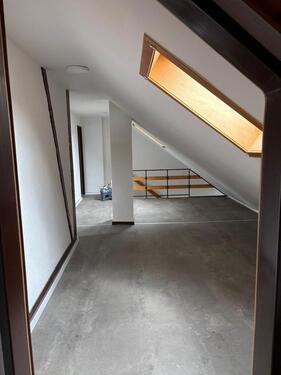Foto - Dachgeschoßwohnung in Wiesbaden zur Miete
