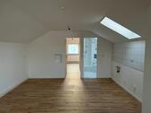 Foto - Helle 2-Zimmer-Dachgeschosswohnung im Zweifamilienhaus Achstetten