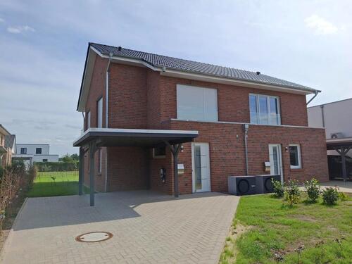 Foto - Moderne Neubau Doppelhaushälfte in Diepholz