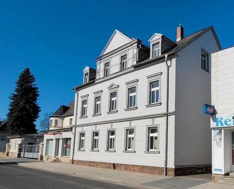 Foto - Wohn- und Geschäftshaus Döbeln zwischen Leipzig und Dresden