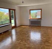 Moderne 2-Zimmer-Wohnung mit Balkon, Garage & Einbauküche. - Neuenstein