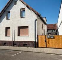 OHNE Makler: Haus mit 2 Wohnungen, Werkstatt, Garage, Hofreite - Ginsheim-Gustavsburg