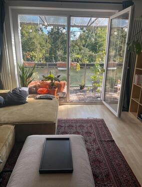 Foto - Helle 2-Zimmer-Wohnung mit Balkon - 17.09-7.10 (Neukölln)