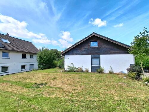 Foto - Haus in Lohfelden BJ 1989Energieausweis C