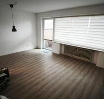 Schöne 3-Zi.-Wohnung in Norderstedt | Modernes Bad | Balkon | EBK