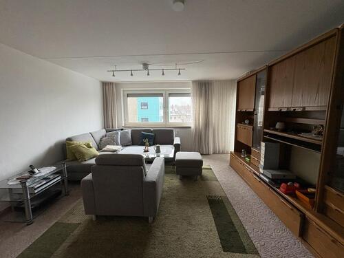 Foto - Sofort Frei! 3-Zimmer Wohnung direkt an der Donau!