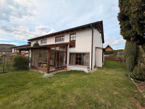 Foto - Reihenendhaus in Grafenau - 209.000,00&nbsp;EUR Kaufpreis, ca.&nbsp; 120,00&nbsp;m&sup2;