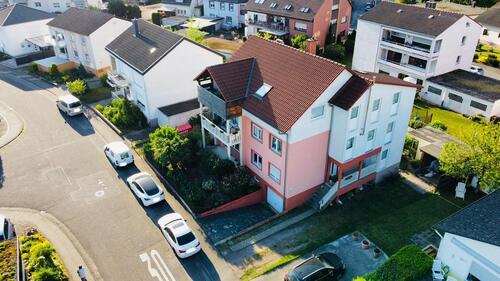 Foto - Dachgeschosswohnung Balkon, Klimaanlage & Einbauküche