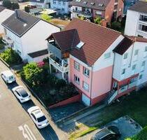 Dachgeschosswohnung Balkon, Klimaanlage & Einbauküche - Lemberg