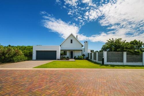 Foto - Villa mit Pool auf einem Golfplatz St Francis Links Südafrika