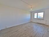 Foto - *Ab sofort!* - 1-Zimmer-Wohnung in der 3. Etage mit Aufzug