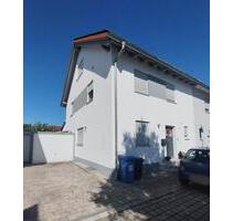 Provisionsfrei - DHH auf Erbpacht in begehrter Wolfgangssiedlung - Altdorf