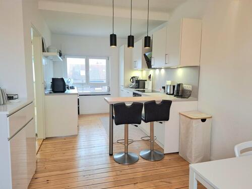 Foto - charmante 3-Zimmer-Wohnung top aufbereitet, neues Bad, inkl. Küche