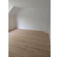 Neu renovierte 2 Zimmer Wohnung mit Balkon in Koblenz-Güls