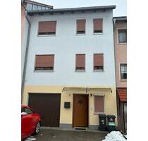 Reihenmittelhaus mit Garage und Garten - Ensdorf