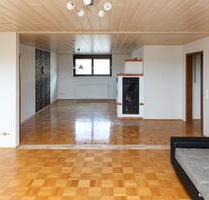 Attraktive 4-Zimmer-Wohnung mit Loggia in ruhiger Lage - Schlüchtern