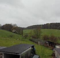 SOFORT: 3 ZKB Dachg. Whg. zu vermieten, Stellplatz + Garten nutz. - Bad Salzungen Tiefenort