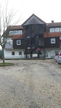 Foto - Gepflegte 3-Raum-Dachgeschosswohnung mit Garten, Stellplatz und g
