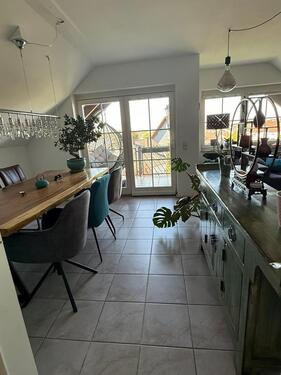 Foto - 3 ZKB mit Balkon, Gäste-WC & Garage