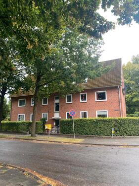 Foto - VON PRIVAT: Zentrale 2,5 Zimmer Dachgeschosswohnung