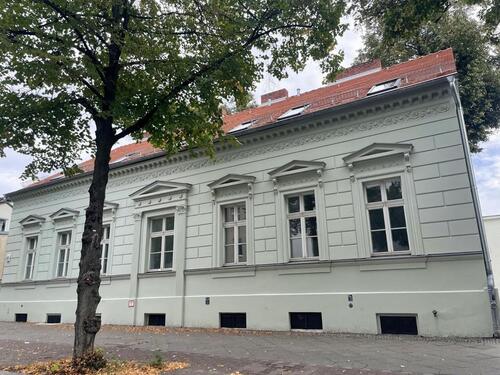 Foto - Hochwertige 3-Zimmer-Whg. mit EBK & Garten im sanierten Denkmal