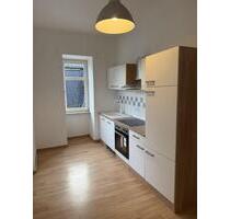 Charmante 3-Zimmer-Wohnung in ruhiger Jugendstilvilla - Erstbezug nach Renovierung, neue Einbauküche - Bad Nauheim