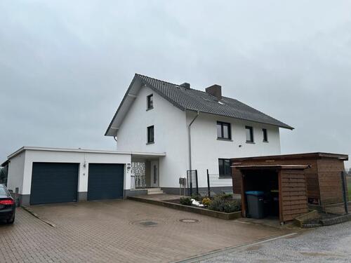 Foto - 3-Zimmer-Wohnung mit Balkon, Kamin, Garage & 2 Stellplätzen