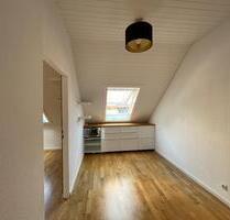 Gemütliche Dachgeschosswohnung (2. OG) - Idstein