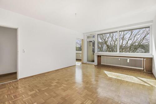 Foto - frisch renovierte 3-Zimmer-Wohnung mit Balkon in zentraler Lage