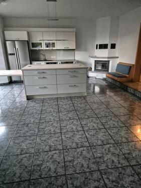 Foto - Erdgeschosswohnung - 850,00&nbsp;EUR Kaltmiete, ca.&nbsp; 120,00&nbsp;m&sup2;