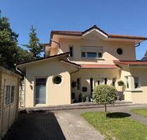Freistehendes Einfamilienhaus, Stadtvilla - Oldenburg Etzhorn